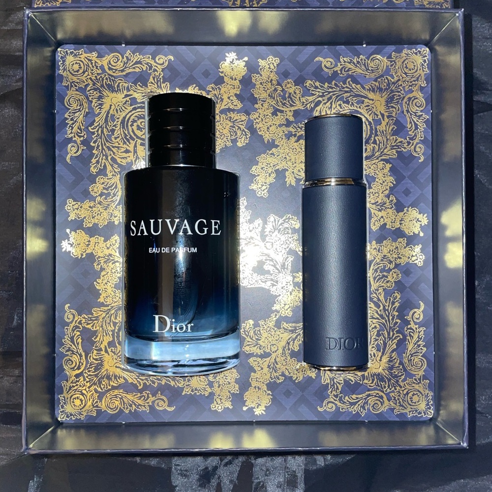 Dior Sauvage Fragrance Gift Set - Elegant Blue Packaging